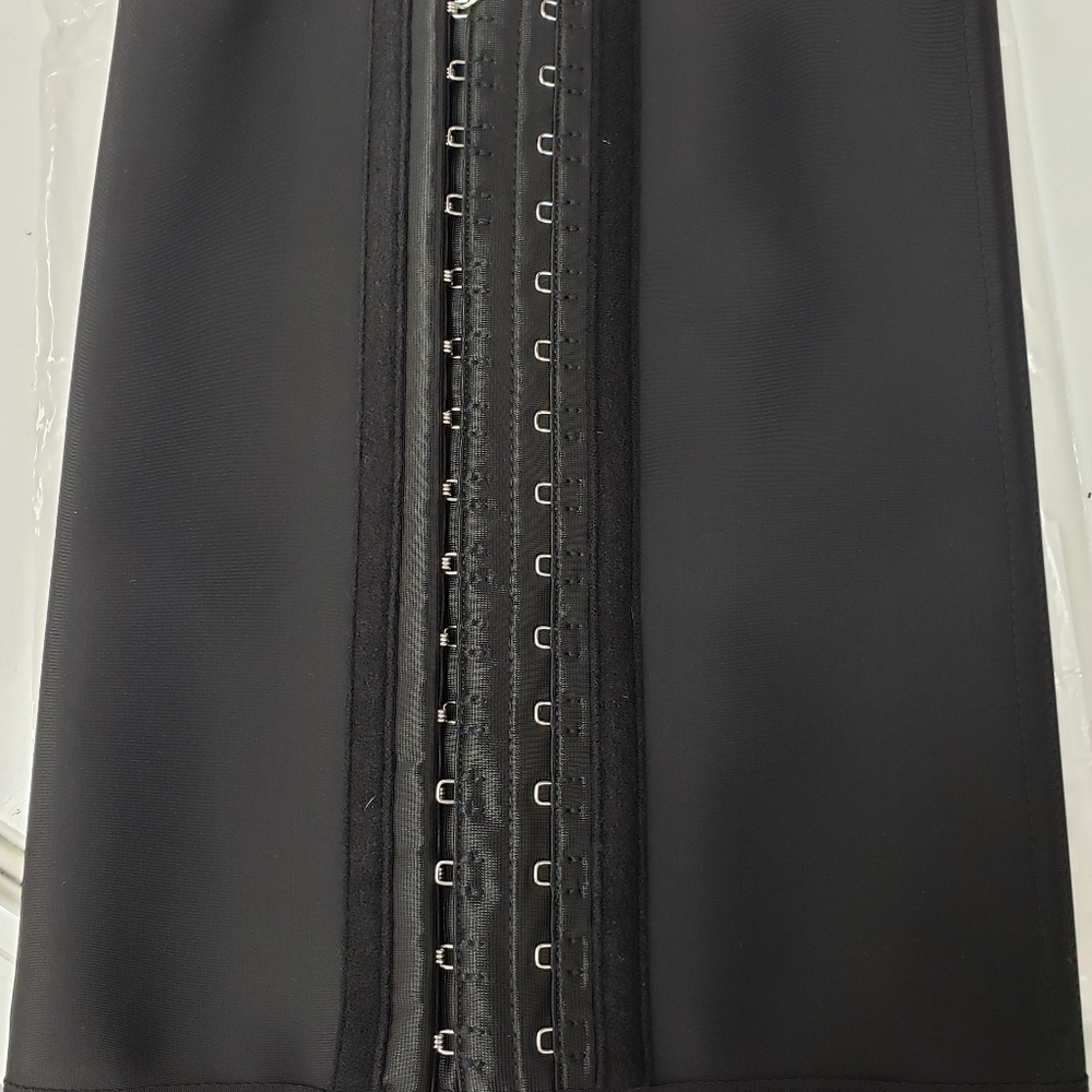 Black waist trainer